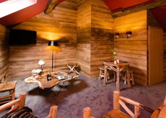 River Insolite Hotel *