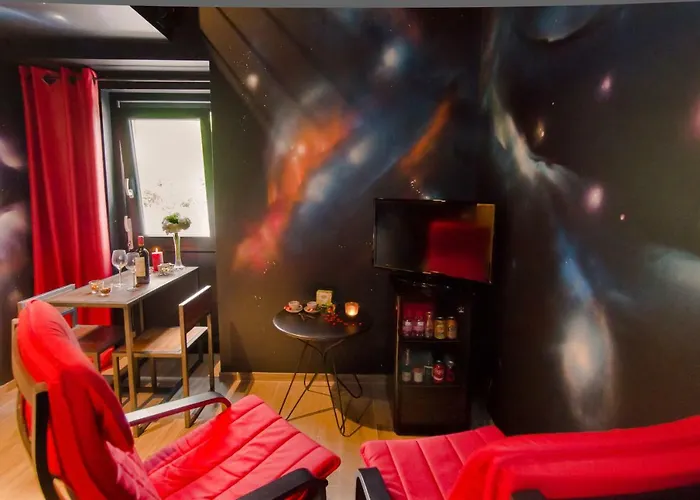 River Insolite Hotel Anhée