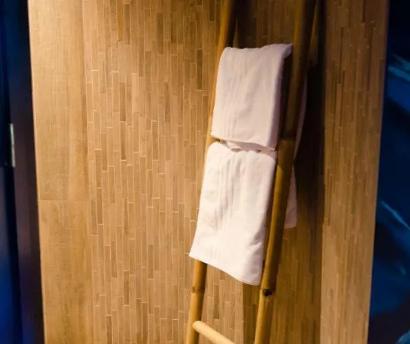 River Insolite Hotel *