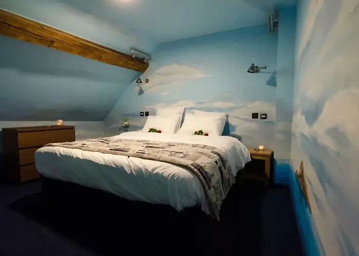 River Insolite Hotel *