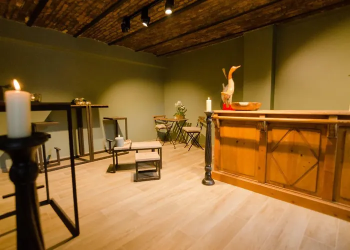 River Insolite * Anhée